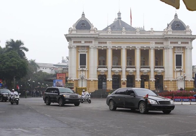 Nhìn gần đoàn xe Triều Tiên lăn bánh trên phố Hà Nội - ảnh 6