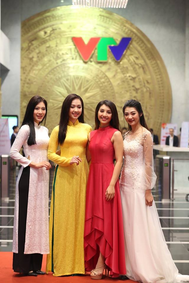 Dàn người đẹp, Hoa hậu Việt Nam rạng rỡ buổi tuyên dương Gương mặt trẻ 2018 - ảnh 7
