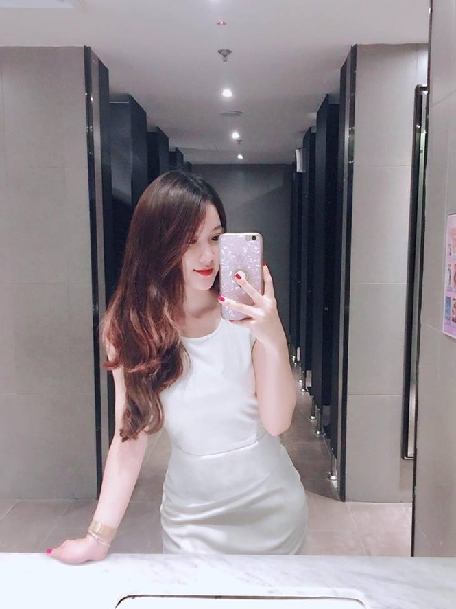 Chân dung hotgirl gây náo loạn cộng đồng mạng khi cổ vũ U23 Việt Nam - ảnh 7