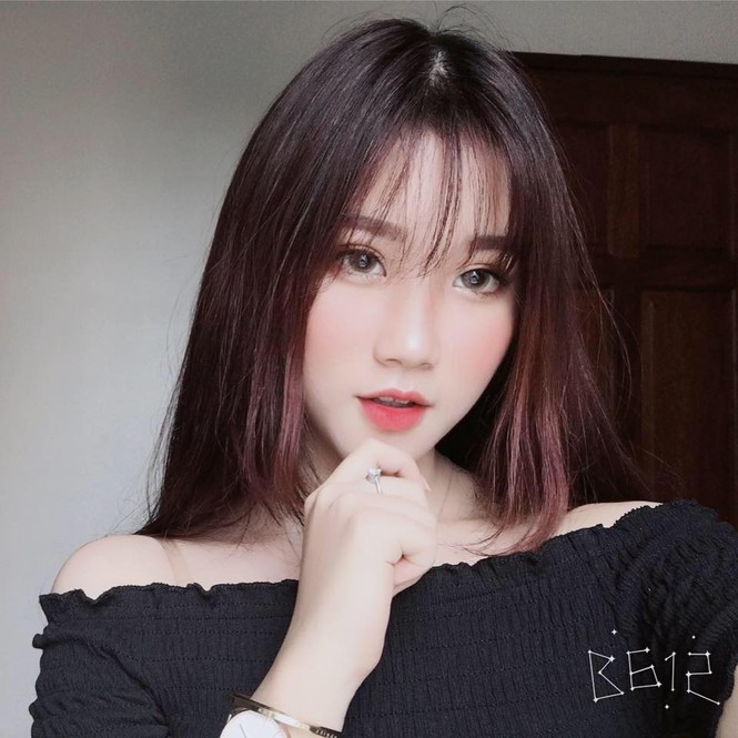 Chân dung hotgirl gây náo loạn cộng đồng mạng khi cổ vũ U23 Việt Nam - ảnh 8
