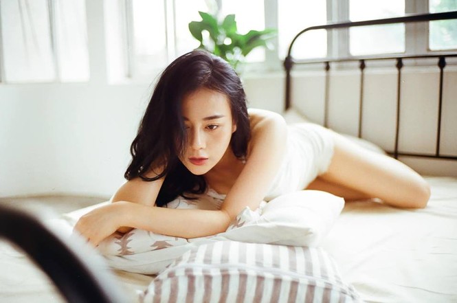Phương Oanh ‘Quỳnh búp bê’ tung ảnh 'giường chiếu' nóng bỏng - ảnh 6