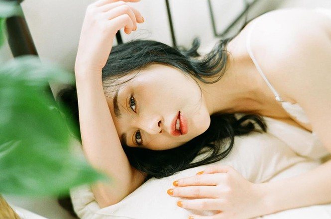 Phương Oanh ‘Quỳnh búp bê’ tung ảnh 'giường chiếu' nóng bỏng - ảnh 5