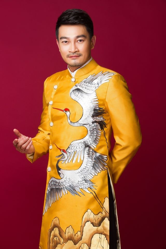 Quốc Thái gây bất ngờ khi tiết lộ vẫn đi làm bằng xe ôm, săn hàng giá rẻ - ảnh 1