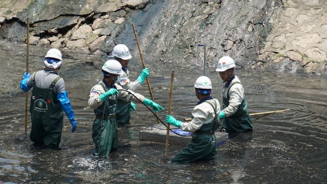 Có thể 'hồi sinh' sông Tô Lịch, dù hàng trăm nghìn m3 nước thải đổ mỗi ngày? - ảnh 4