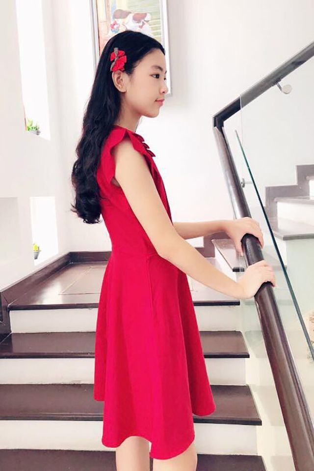 Con gái MC Quyền Linh 14 tuổi đã cao 1m70, được ví là bản sao Trương Bá Chi - ảnh 8