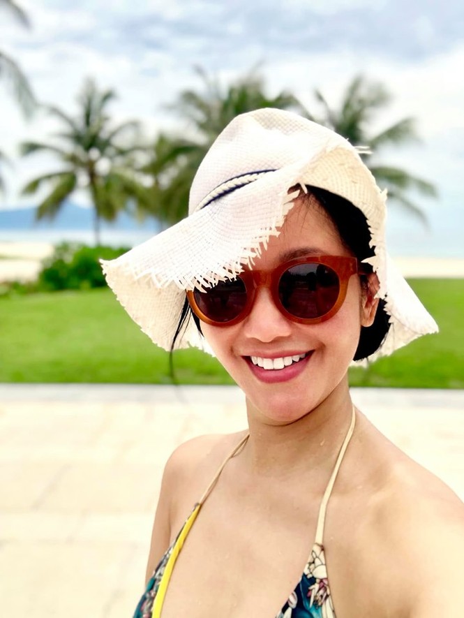 Diva Hồng Nhung khoe ảnh bikini nóng bỏng ở tuổi U50 gây ngỡ ngàng - ảnh 3