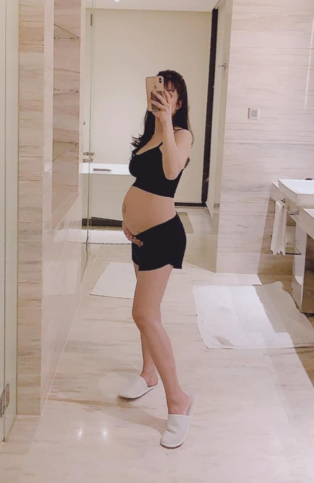 Ôm bụng bầu 5 tháng, Diệp Lâm Anh vẫn diện bikini khoe dáng nuột nà - ảnh 6