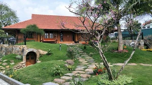 Xuất hiện loạt ảnh về ‘biệt phủ’ của nghệ sĩ Xuân Bắc? - ảnh 1