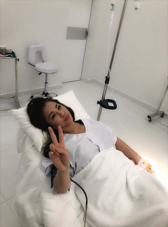 Showbiz 4/10: Sau ồn ào hẹn hò tình mới, Tim đăng ảnh đi ăn với Trương Quỳnh Anh - ảnh 1