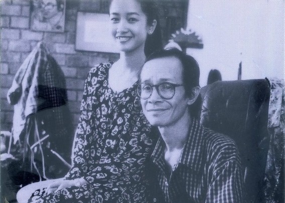 Những hình ảnh thanh xuân răng khểnh của diva Hồng Nhung - ảnh 3