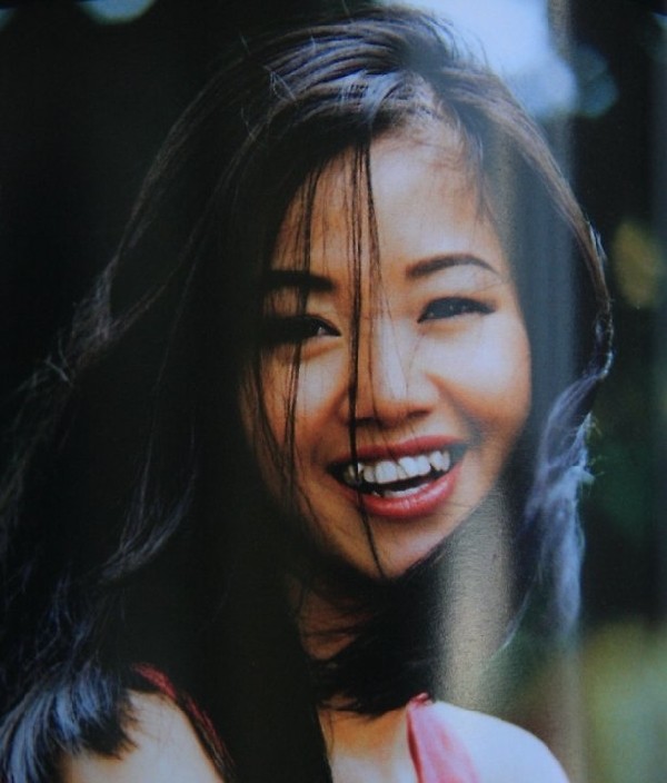 Những hình ảnh thanh xuân răng khểnh của diva Hồng Nhung - ảnh 5