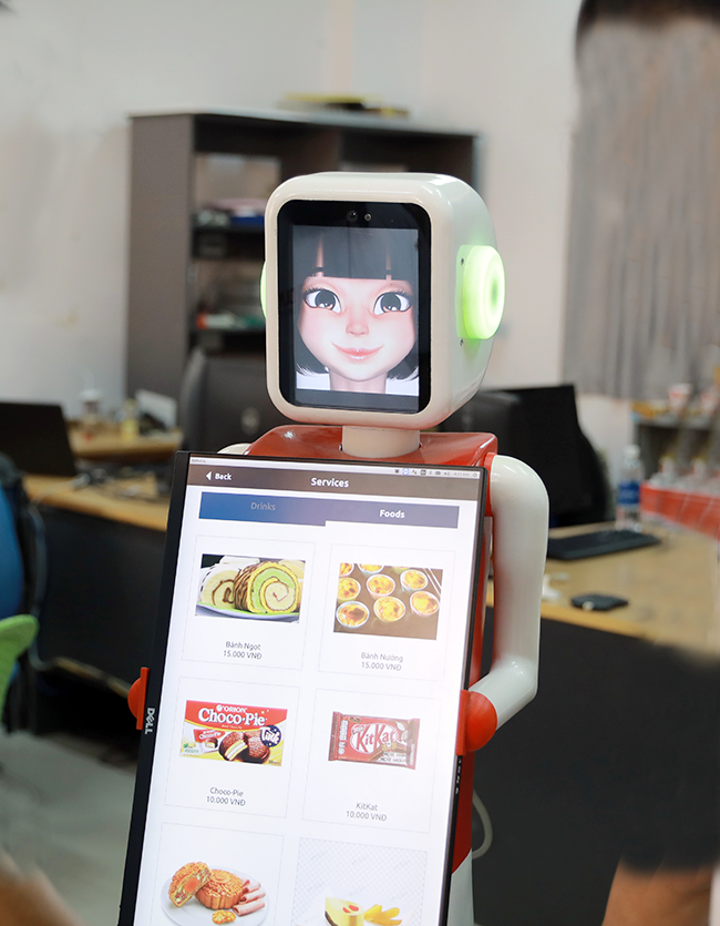 Nhóm Nghiên cứu AI của ĐH Duy Tân Chế tạo Robot Phục vụ - ảnh 1