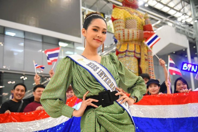 Nhan sắc thiên thần của người đẹp Thái Lan vừa đăng quang Hoa hậu Quốc tế 2019 - ảnh 2