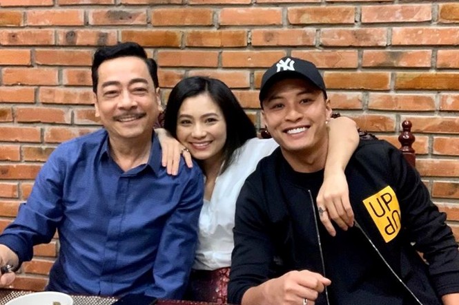 Showbiz 20/11: Lệ Quyên tung ảnh sexy khoe body săn chắc, quyến rũ - ảnh 3
