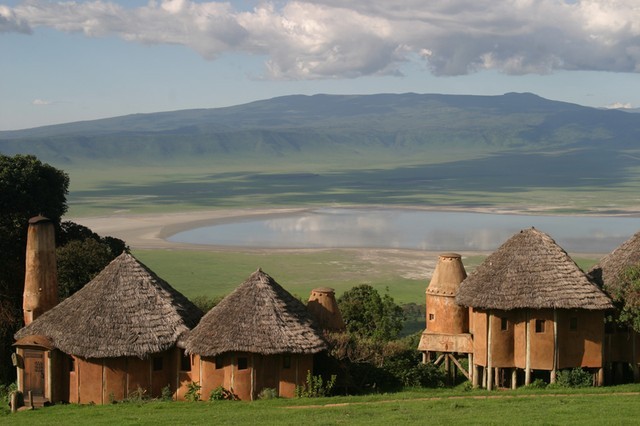 Ngộp thở trước vẻ đẹp hoang dã ở miệng núi lửa Ngorongoro - ảnh 4