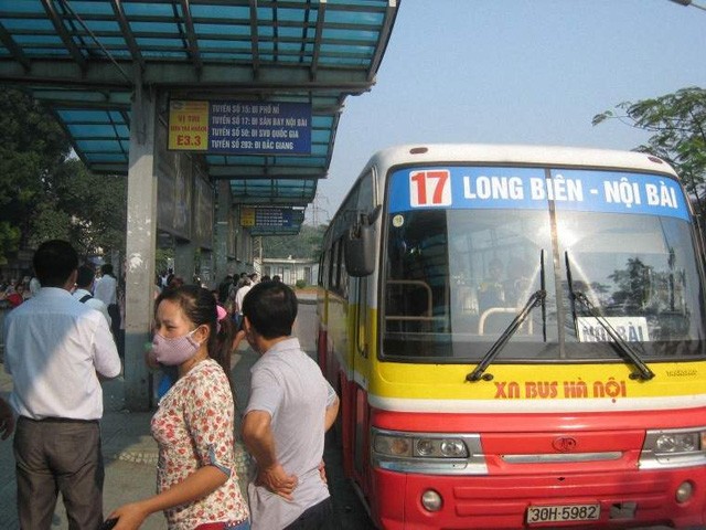 Thí điểm 3 tuyến xe khách chạy sân bay Nội Bài - trung tâm Hà Nội - ảnh 1