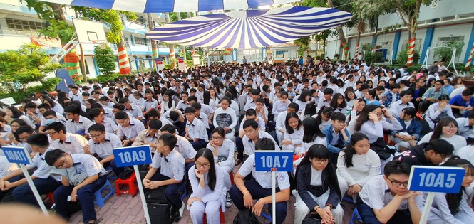 Bạo lực học đường, dâm ô trẻ em: Chống được không? - ảnh 17