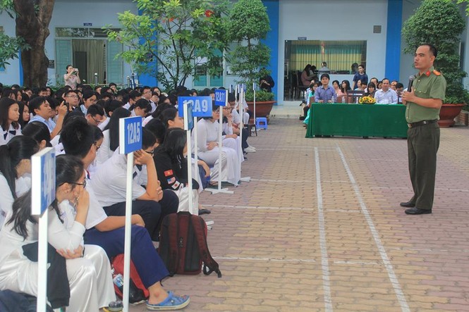Bạo lực học đường, dâm ô trẻ em: Chống được không? - ảnh 11