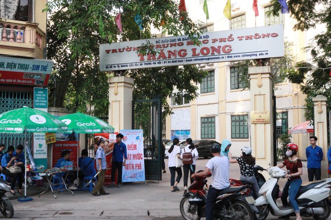 Đề Ngoại ngữ dễ thở, nhiều thí sinh thở phào tự tin đạt 8 điểm - ảnh 66