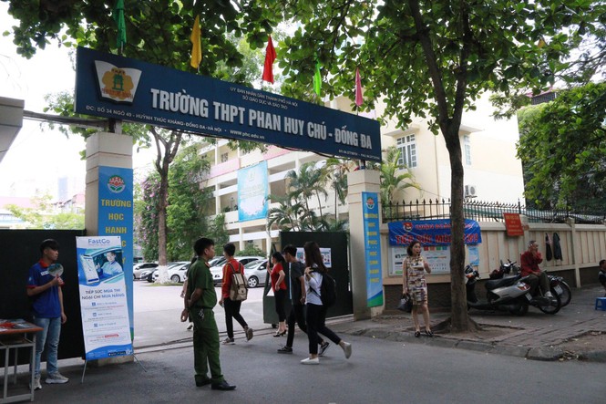 Bộ GD&ĐT họp báo nóng thi THPT 2019: Chưa thấy gian lận có tổ chức - ảnh 33