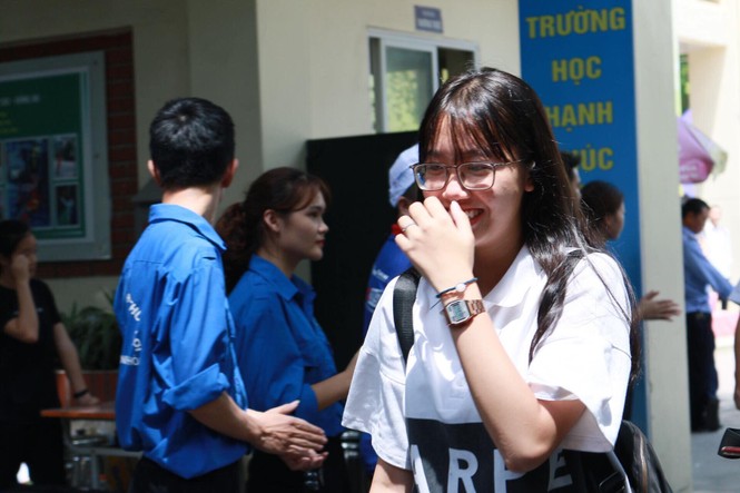 Bộ GD&ĐT họp báo nóng thi THPT 2019: Chưa thấy gian lận có tổ chức - ảnh 15