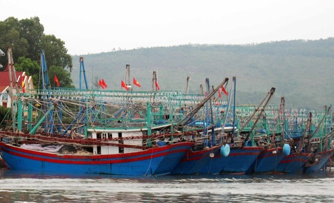 Nghệ An: Miền núi xả hồ thủy lợi, ki ốt miền biển đóng cửa ứng phó bão Podul - ảnh 3