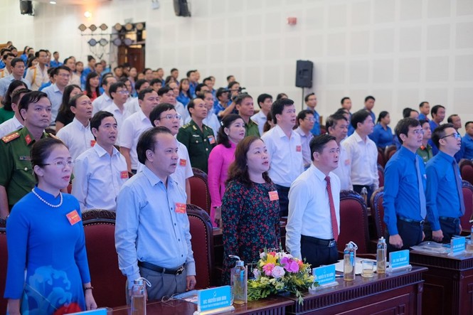 Khai mạc đại hội đại biểu Hội LHTN Việt Nam tỉnh Nghệ An lần thứ VI - ảnh 2