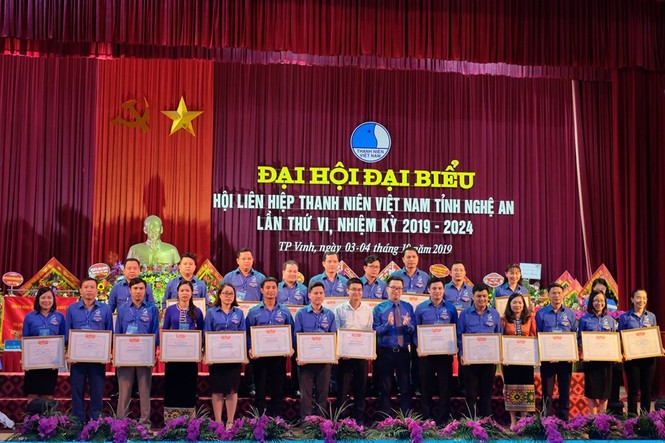 Khai mạc đại hội đại biểu Hội LHTN Việt Nam tỉnh Nghệ An lần thứ VI - ảnh 5