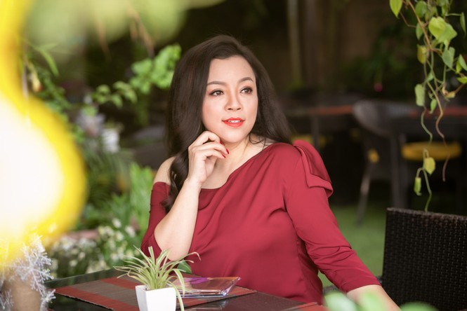 NSƯT Tố Nga: Bình thản hơn sau ly hôn - ảnh 2