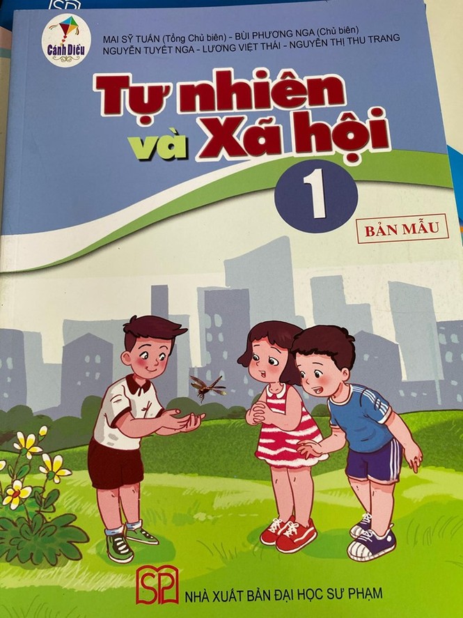 Hé lộ những trang đầu tiên trong bộ sách giáo khoa mới - ảnh 7