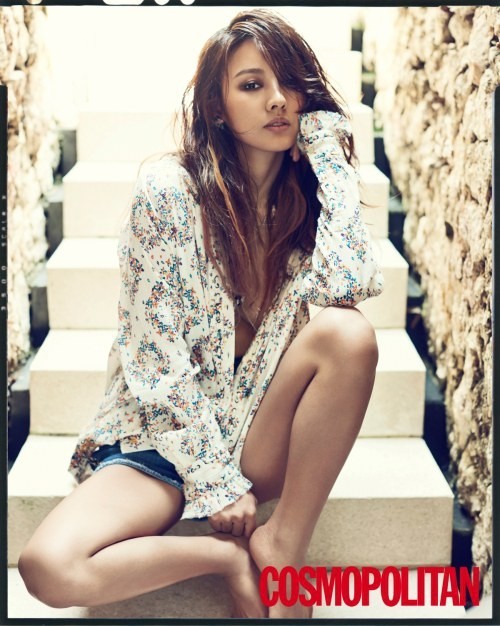 Lee Hyori khoe sắc vóc quyến rũ - ảnh 7