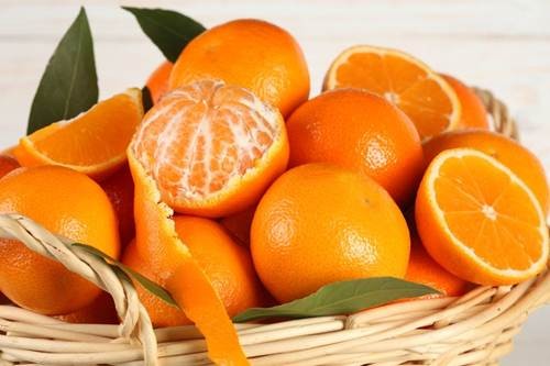 Các loại quả dễ nhiễm thuốc trừ sâu nhất - ảnh 1