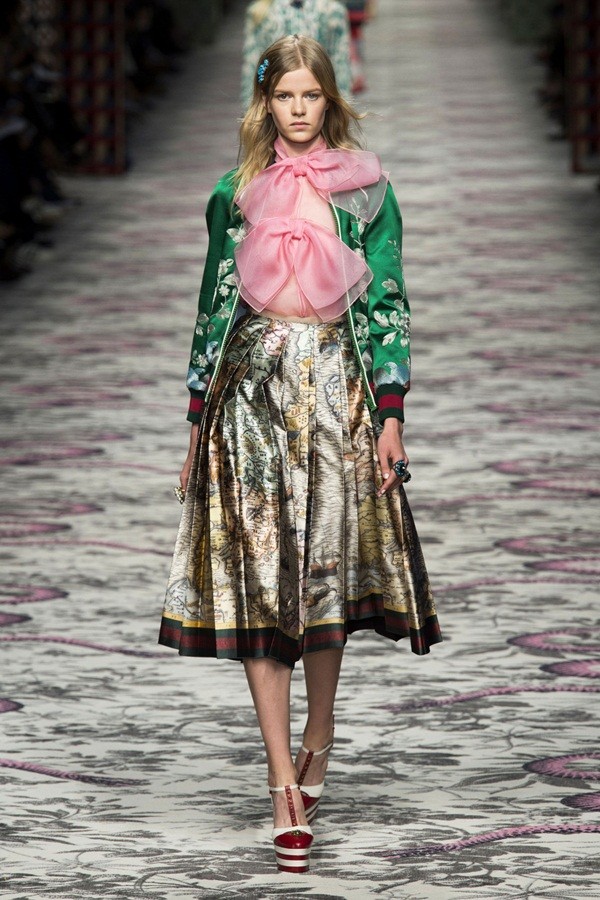 Làn gió tươi mới trong BST Gucci xuân hè 2016 - ảnh 14