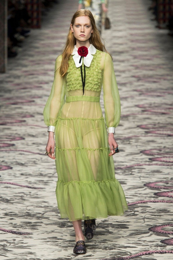 Làn gió tươi mới trong BST Gucci xuân hè 2016 - ảnh 20