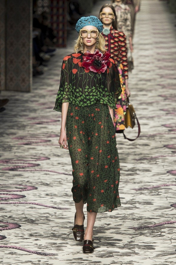 Làn gió tươi mới trong BST Gucci xuân hè 2016 - ảnh 23
