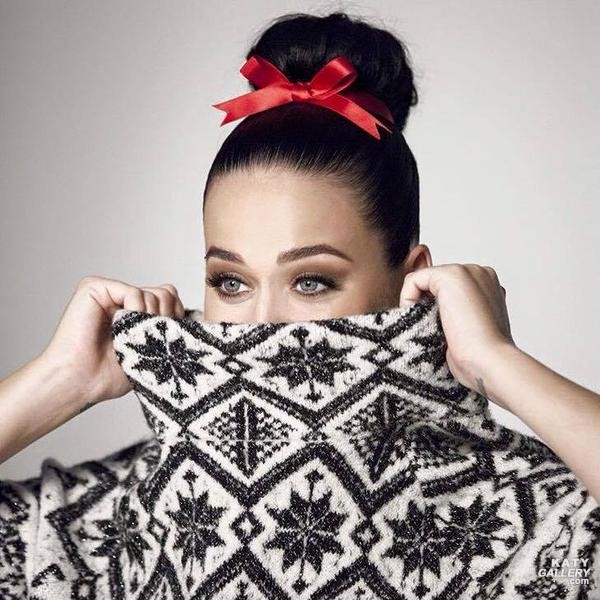 Đón Giáng sinh sớm cùng Katy Perry - ảnh 8
