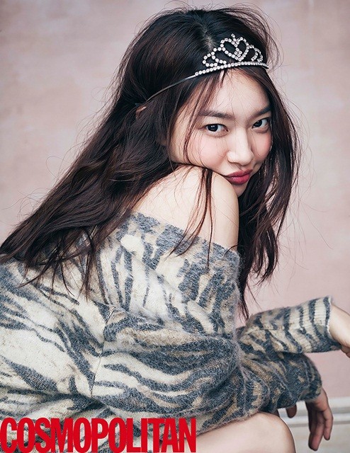 Shin Min Ah vai trần đầy cuốn hút - ảnh 11