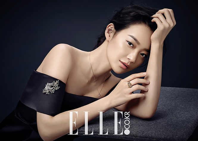 Shin Min Ah vai trần đầy cuốn hút - ảnh 12