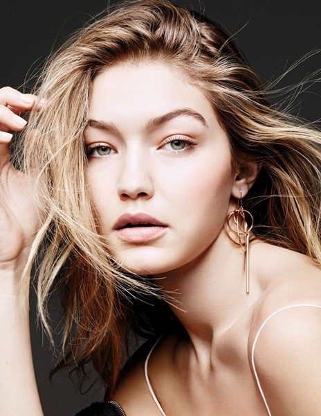 Mỹ nhân áo tắm Gigi Hadid đính hôn sau 4 tháng hẹn hò - ảnh 3