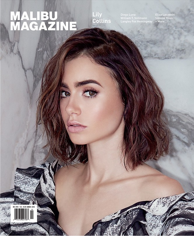 phim,nữ diễn viên,nghệ thuật,hình ảnh,showbiz,tài năng,nổi tiếng,ấn tượng, Phil Collins, Lily Collins, Mirror Mirror, nàng Bạch Tuyết, Christian Siriano, Vera Wang, Blumarine, Vince, Mark Squires, Gương kia ngự ở trên tường - ảnh 2