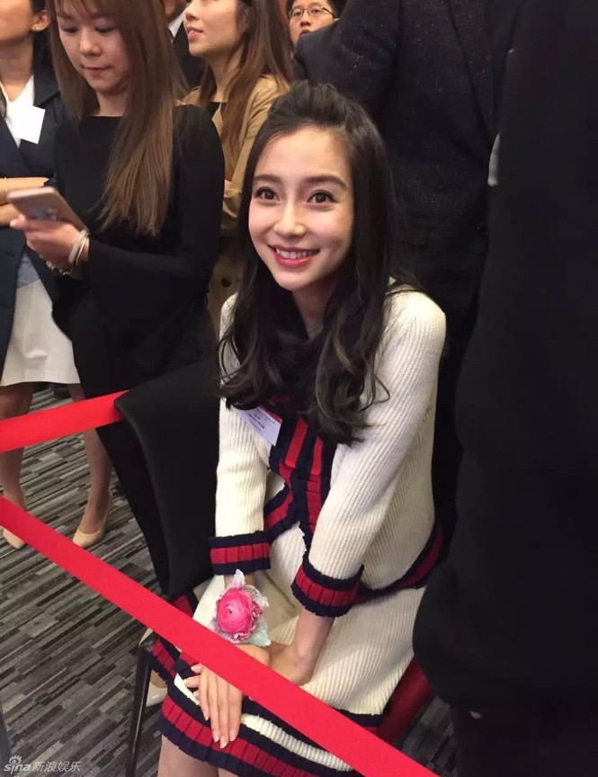 Angelababy tươi tắn rạng ngời, khoe bụng bầu 7 tháng - ảnh 6