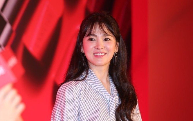Song Hye Kyo xinh như búp bê tại Đài Loan - ảnh 4