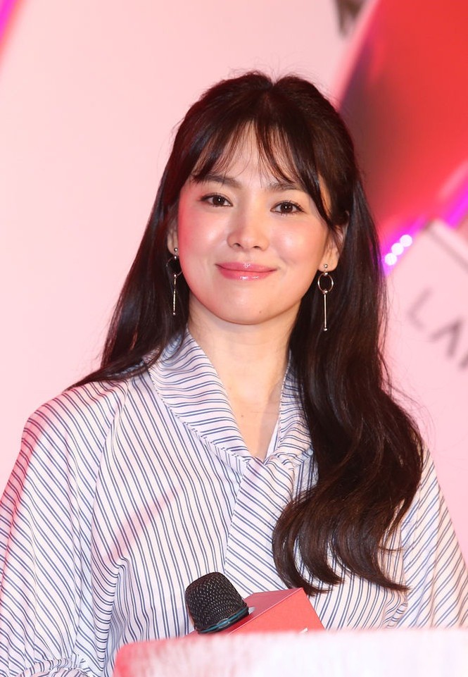 Song Hye Kyo xinh như búp bê tại Đài Loan - ảnh 7
