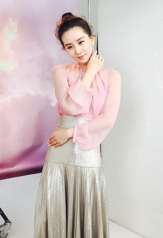 Lưu Thi Thi đẹp mong manh tựa sương mai - ảnh 7