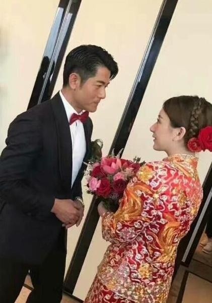 Chú rể Quách Phú Thành bảnh bao trong lễ cưới - ảnh 3
