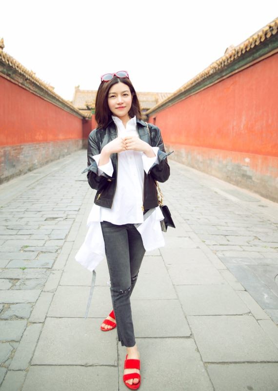 ‘Tiểu Long Nữ’ Trần Nghiên Hy tái xuất táo bạo gợi cảm - ảnh 12