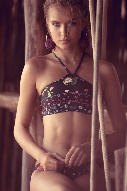 Ngất ngây dáng vóc nữ thần của nàng mẫu nội y Josephine Skriver - ảnh 9