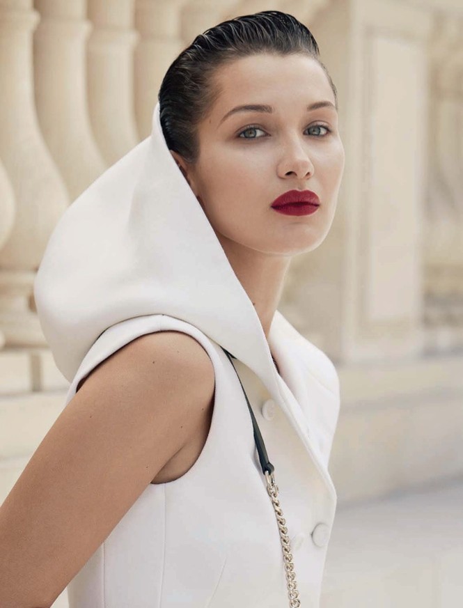 ‘Chân dài’ Bella Hadid sắc vóc quá đỗi gợi cảm - ảnh 19