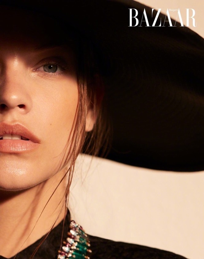 ‘Bông hồng’ Hungary Barbara Palvin tràn sức sống thanh xuân - ảnh 11
