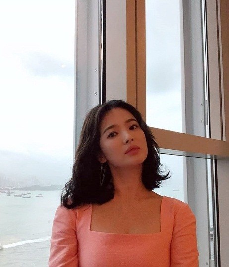Ngưỡng mộ nhan sắc nữ thần không tì vết của Song Hye Kyo - ảnh 13